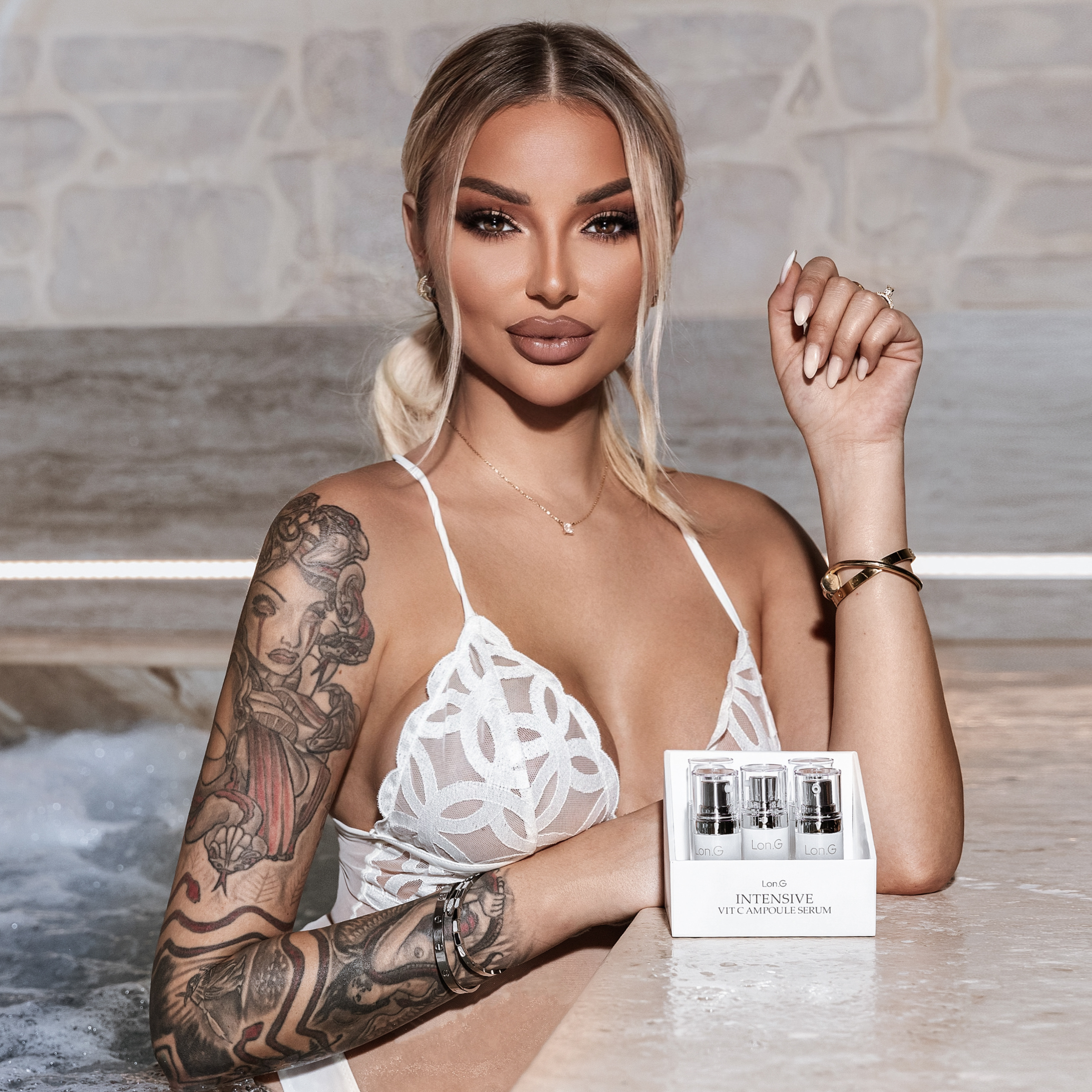 Венета Костова